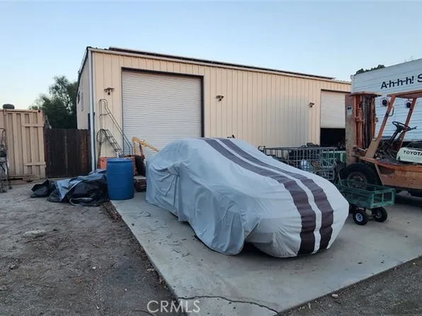 20516 Avenida Hacienda, Riverside, CA 92508