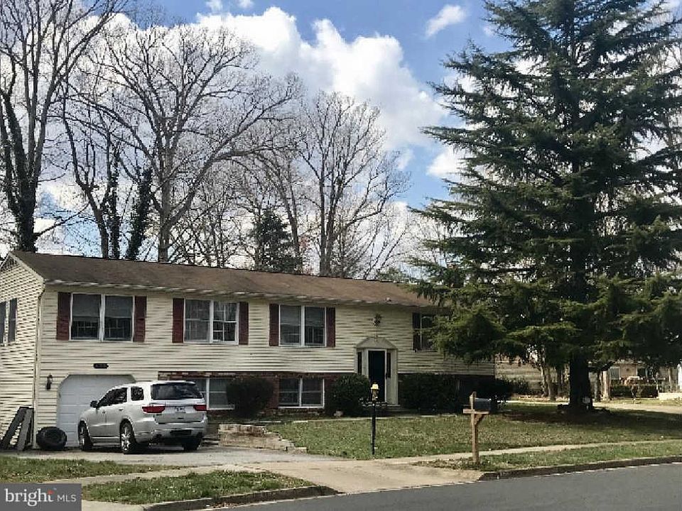 1st image of 15810 Wendy Ct