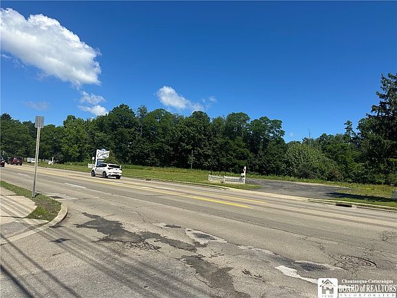 2nd image of 620 Fairmount Ave Lot 26