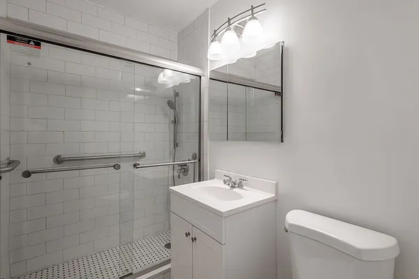 Rented by Elise Berman, LREB | media 6