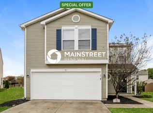 31 Snowflake Cir, Greenwood, IN 46143