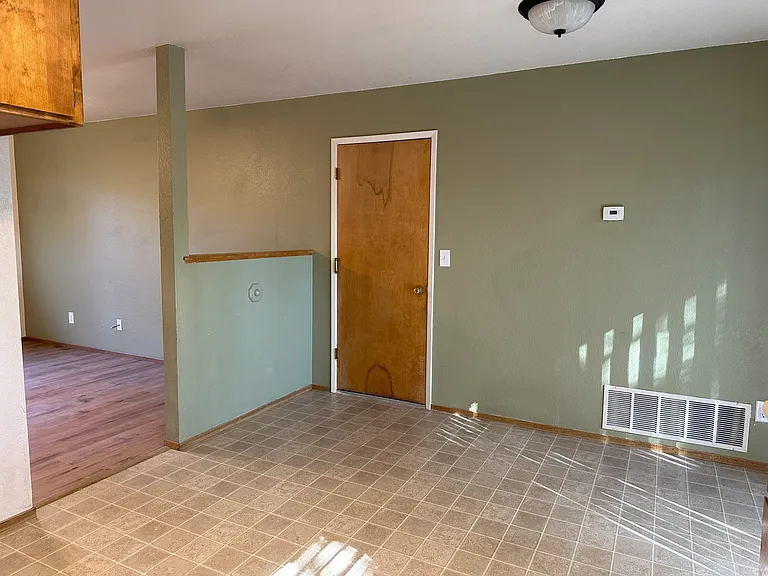 9225 Goodspeed St #O — Photo 12