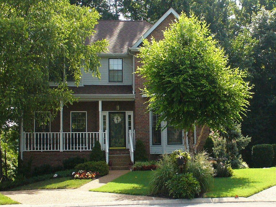 At key of Cul-De-Sec