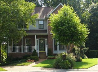 4388 Oakcrest Ln, Hermitage, TN 37076