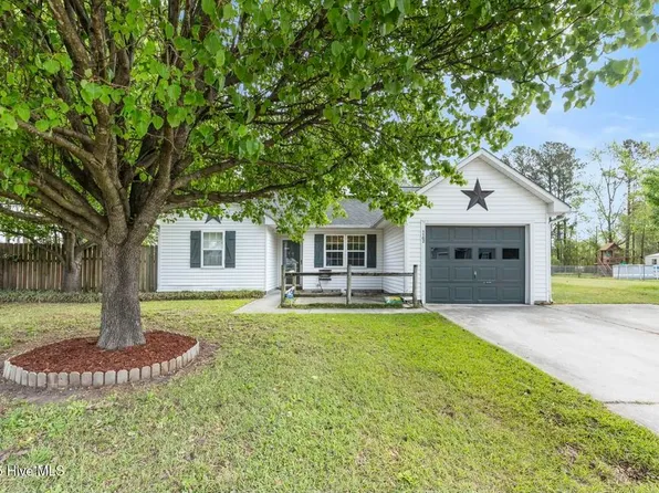 1162 Shroyer Cir, Jacksonville, NC 28540