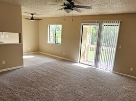 300 Mercury Ave SE, Palm Bay, FL