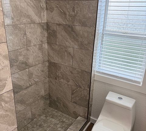 4th image of 100 Hillcrest Dr #100