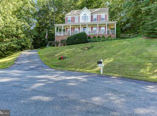 10100 Chatham Ct, Fredericksburg, VA 22408