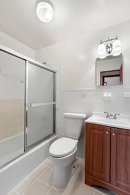 Rented by Nest Seekers International | media 11