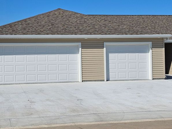 822 Phoenix Ct APT A