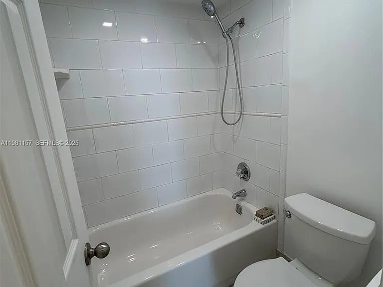 20301 W Country Club Dr #1224 — Photo 28