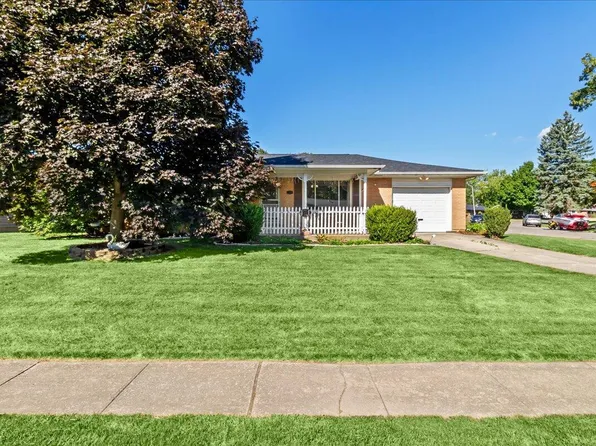 1200 Erie St, Bellefontaine, OH 43311