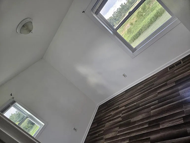 11562 Fowlerville Rd — Photo 8