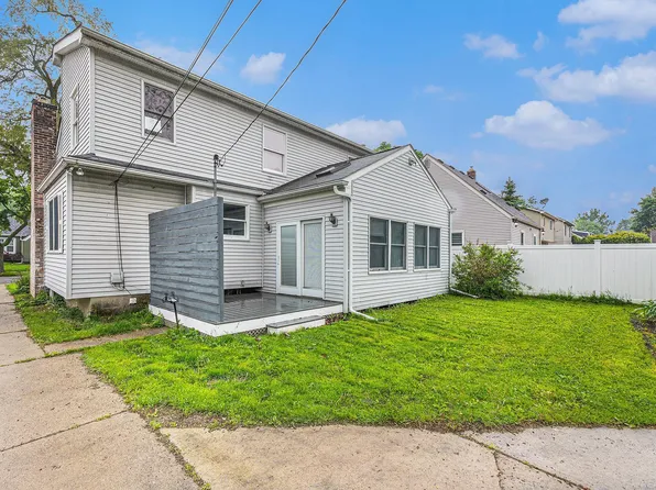 2678 Griffith Ave, Berkley, MI 48072