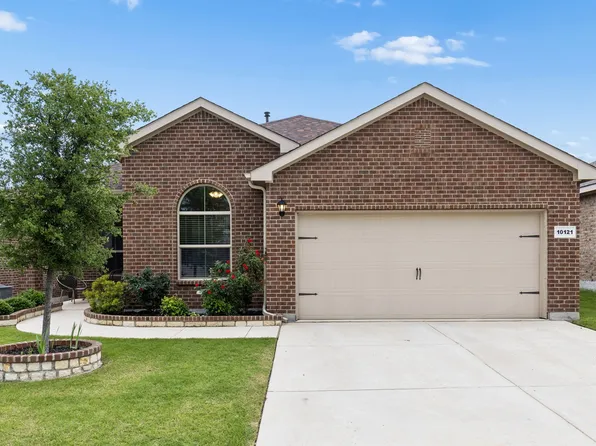 10121 Poinsett Way, Fort Worth, TX 76108