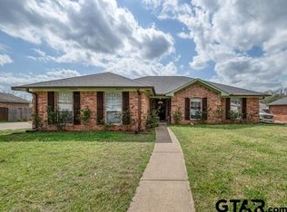 219 Amanda Ct, Whitehouse, TX 75791