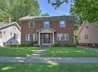 1344 W Riverview Ave, Decatur, IL 62522