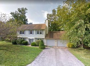 510 Woodbine Dr, Blacksburg, VA 24060