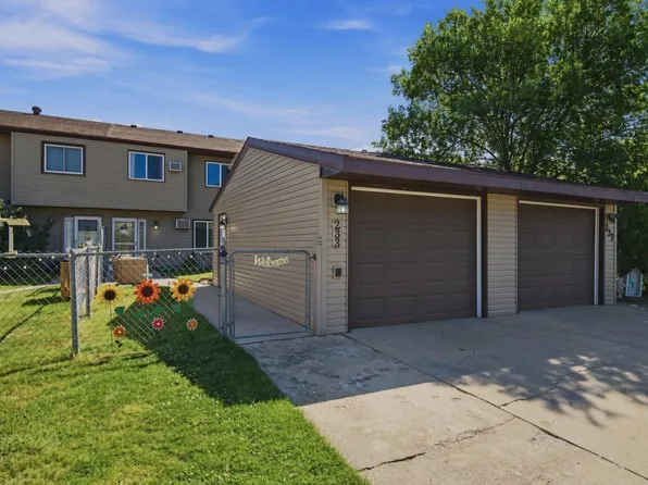 233 19th St E, West Fargo, ND 58078