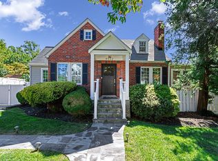 4532 N Chelsea Ln, Bethesda, MD 20814