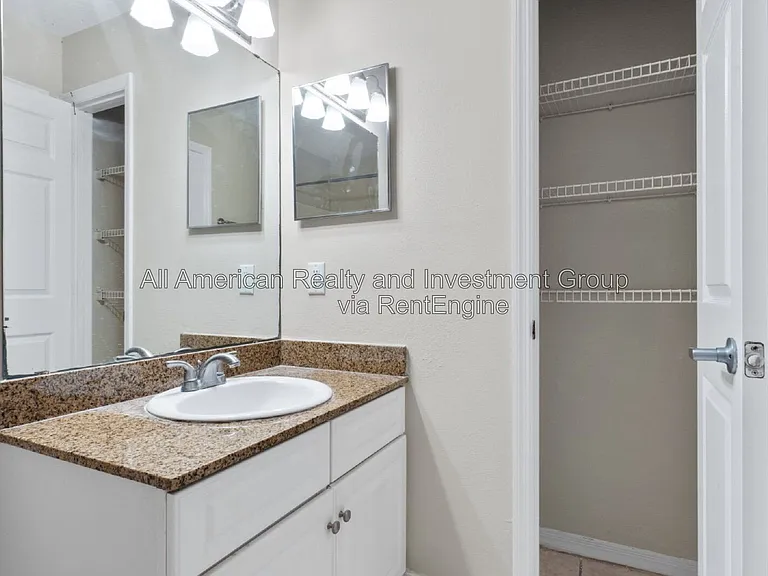 4274 Calinda Ln #212 — Photo 4