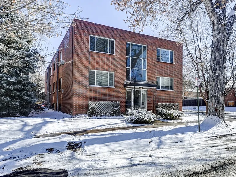 1302 Milwaukee St — Photo 12