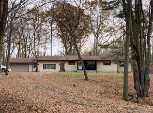 4050 Five Lakes Rd, North Branch, MI 48461