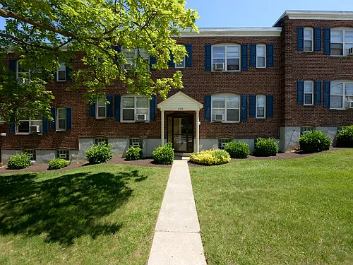 Loch Bend Apartments Photo 1