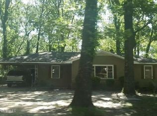 3140 Bilgray Dr, Jackson, MS 39212