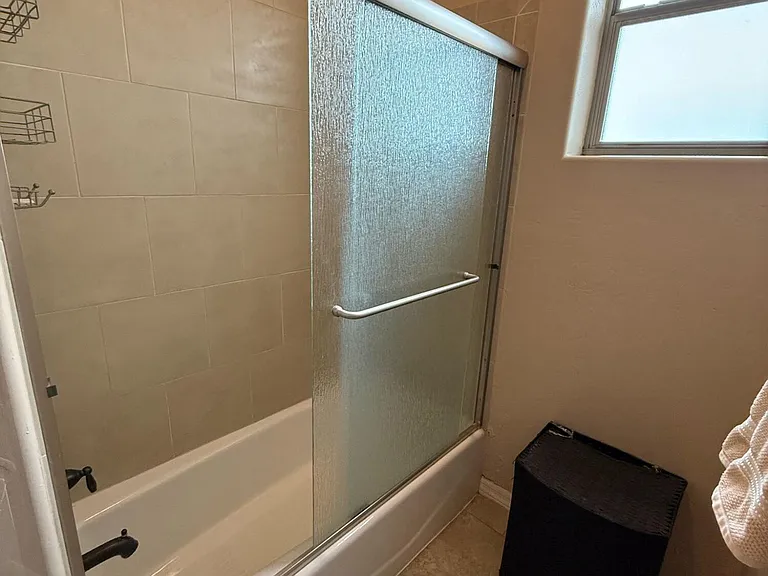 2932 E Acacia Ct — Photo 22