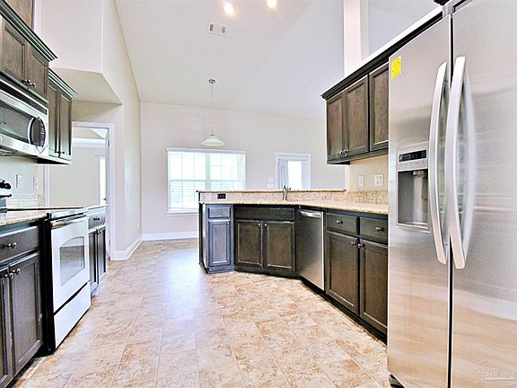 4th image of 11512 Belize Dr