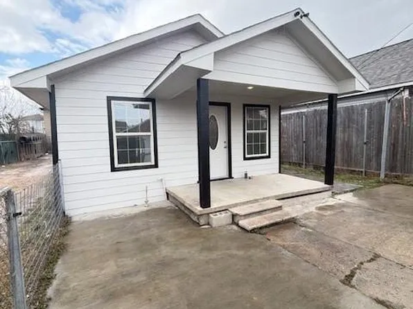 1819 Carr St, Houston, TX 77026