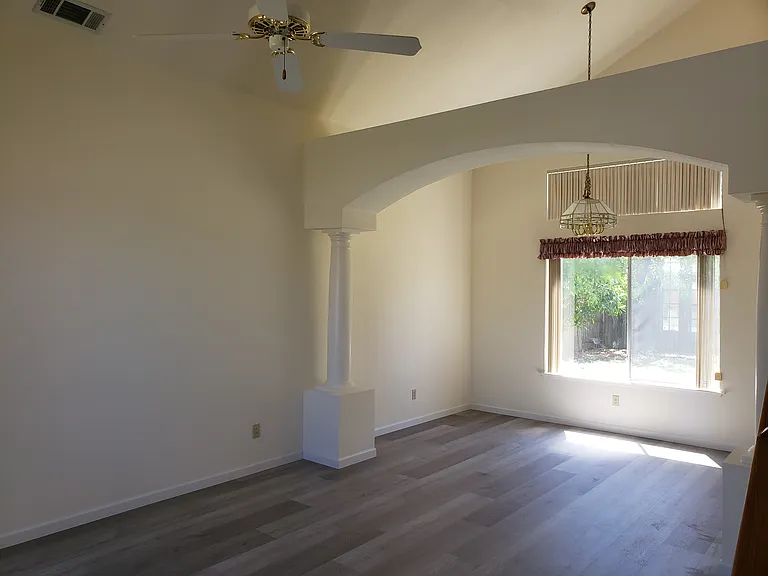 5583 Rightwood Way — Photo 4