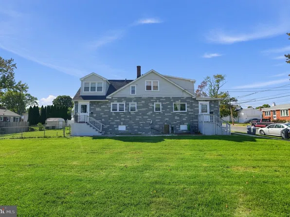 438 Broomall St, Folsom, PA 19033