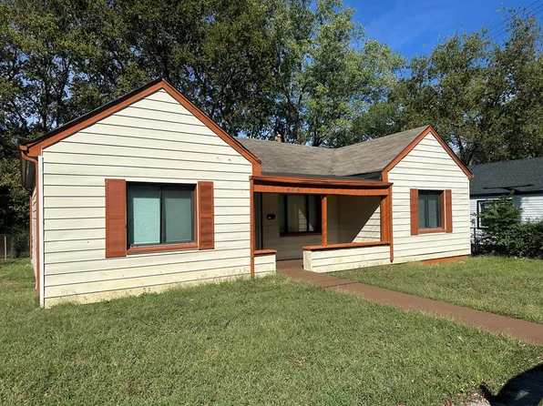 151 N McPherson Ave, Hopkinsville, KY 42240