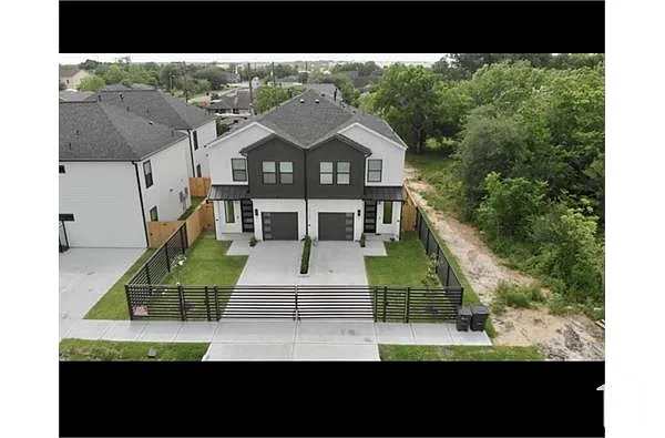 Building Photo - 3126 Erica Ln #B