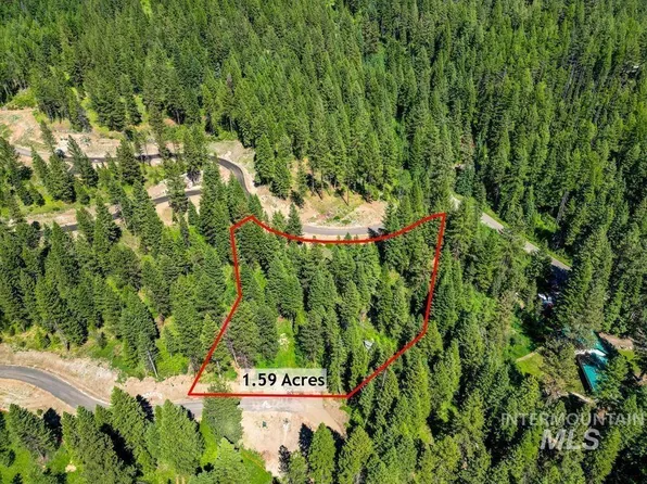 10 Collins St, McCall, ID 83638
