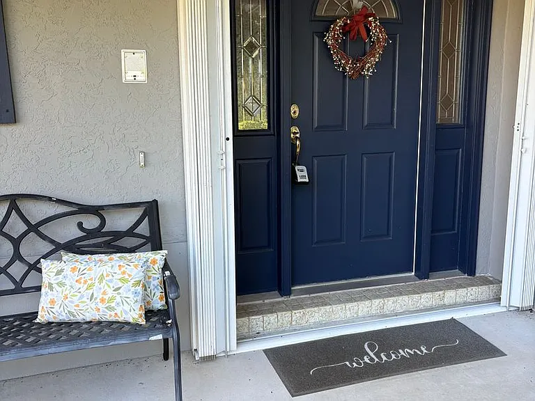 514 SW North Carolina Dr — Photo 3