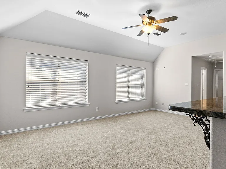 4542 Carraway Dr — Photo 31