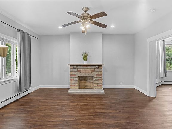 5th image of 2204 Hazeldell St