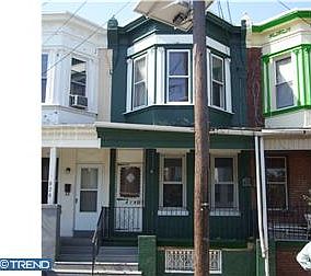 2nd image of 818 York St