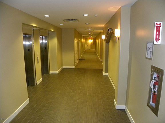 2nd image of 945 E PLAYA DEL NORTE Drive #4027