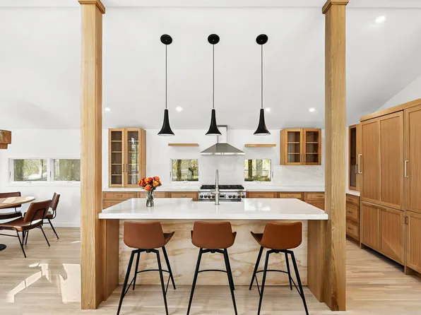 37 Gilberts Path, Amagansett, NY