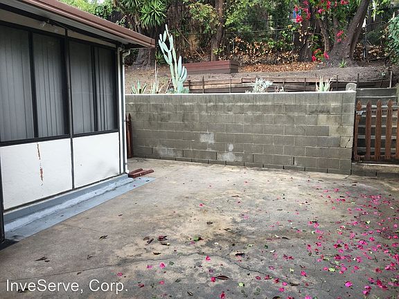 5th image of 2518 Griffith Park Blvd