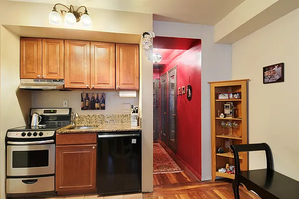 Sold by Corcoran | media 3