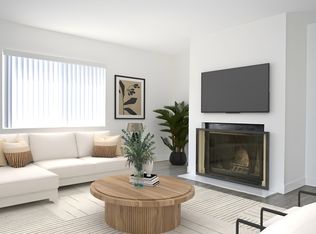 7572 Magnolia Ave, Riverside, CA 92504