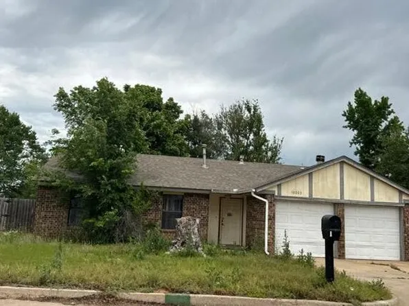 10003 Isaac Dr, Midwest City, OK 73130