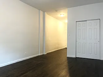 Rented by Lindemar LLC