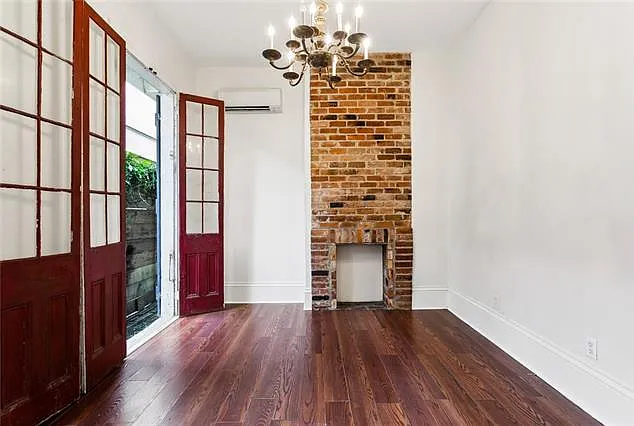 936 Esplanade Ave #101 — Photo 8