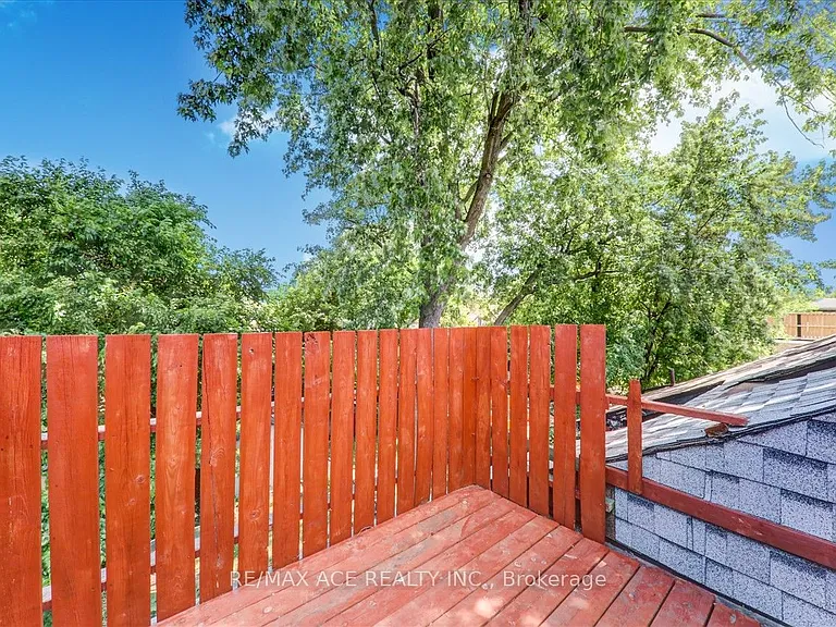 173 Spadina Rd #3 — Photo 12